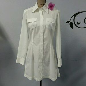 New York & Company white shirt Sz M.  0939P5
